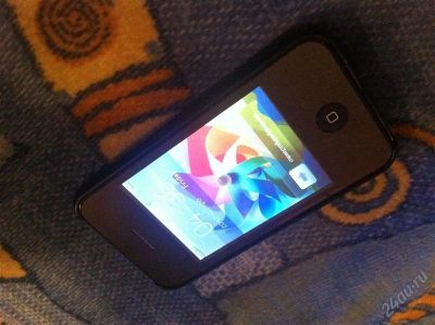 Лот: 897613. Фото: 1. айфон 4 iphone 4 реплика!!!. Кнопочные мобильные телефоны