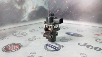 Лот: 24620766. Фото: 1. Клапан EGR Subaru Impreza EJ15... Выхлопная система