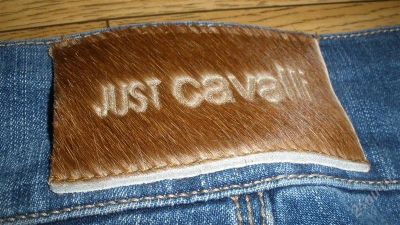 Лот: 912055. Фото: 1. стильные джинсы JUST CAVALLI. Джинсы