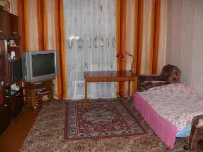 Лот: 6184920. Фото: 1. Продаю 3х - комнатную "сталинку... Квартиры, студии