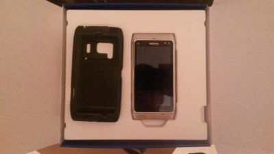 Лот: 3791327. Фото: 1. Nokia N8. Кнопочные мобильные телефоны