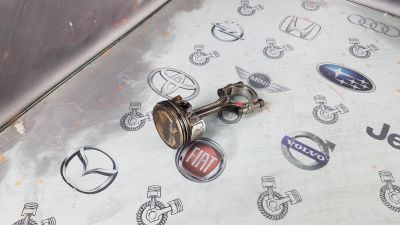 Лот: 23587961. Фото: 1. Поршень с шатуном Nissan DAYZ... Двигатель и элементы двигателя