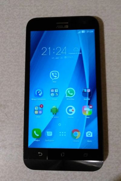 Лот: 16401744. Фото: 1. ASUS ZenFone 2. Смартфоны