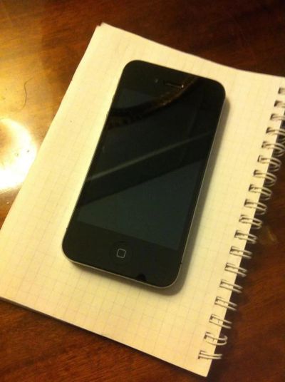 Лот: 4066755. Фото: 1. Apple iPhone 4,32gb, black,free... Смартфоны