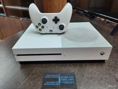 Лот: 18335779. Фото: 1. Консоль Microsoft Xbox One S 1Tb... Игровые приставки, консоли
