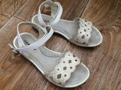 Лот: 9637555. Фото: 1. Сандали Сказка. Сандалии