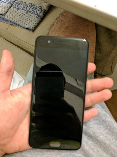 Лот: 10249072. Фото: 1. OnePlus 5 64 gb 6 gb продам срочно. Смартфоны