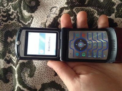 Лот: 5063189. Фото: 1. Motorola razr v3i. Кнопочные мобильные телефоны
