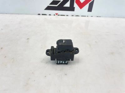Лот: 25740450. Фото: 1. кнопка стеклоподъемника Hyundai... Кузов