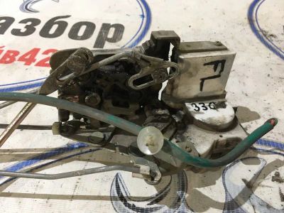 Лот: 21719188. Фото: 1. замок двери Mazda Demio DW3W. Двигатель и элементы двигателя