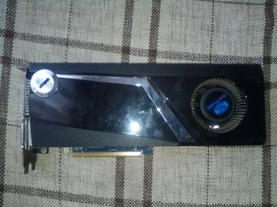 Лот: 6594965. Фото: 1. Видеокарта AMD Radeon HD6970 2GB... Видеокарты