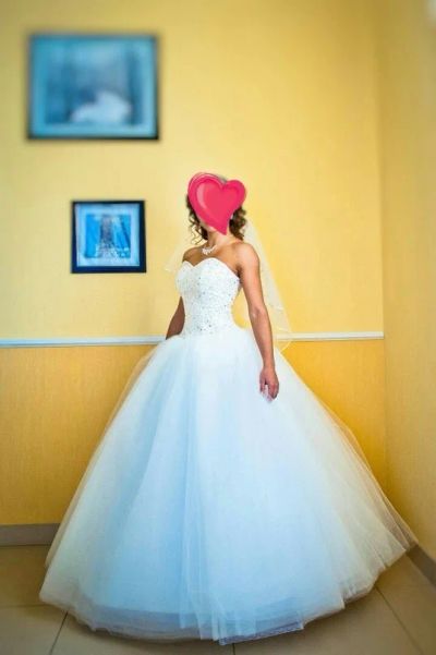 Лот: 7195095. Фото: 1. Пышное свадебное платье. Свадебные платья