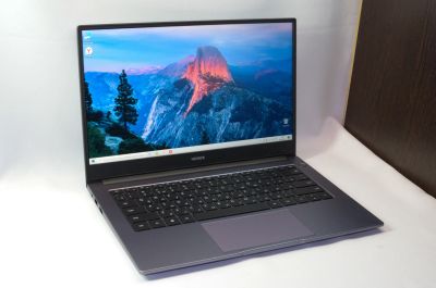 Лот: 20834701. Фото: 1. Новый ноутбук Honor/ Ryzen 5 SSD... Ноутбуки