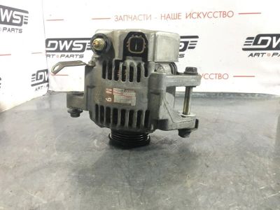 Лот: 17085732. Фото: 1. Генератор Toyota Corolla Runx... Электрооборудование