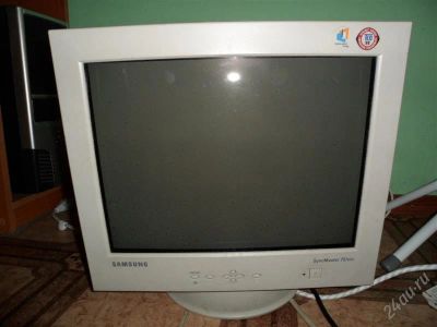 Лот: 1048008. Фото: 1. Монитор Самсунг 757 dfx (+ Кабель... ЭЛТ-мониторы