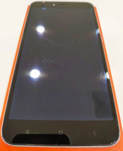 Лот: 14541525. Фото: 1. Xiaomi Redmi Note 5A 16Gb Gray... Смартфоны