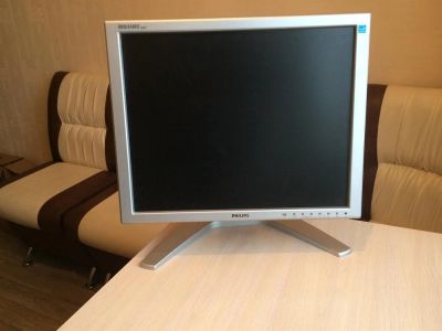 Лот: 3611865. Фото: 1. 19" ЖК монитор Philips 190p7es... ЖК-мониторы