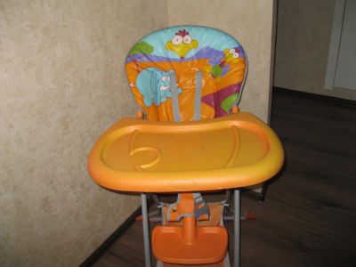 Лот: 7463444. Фото: 1. Стульчик для кормления. Стульчики для кормления
