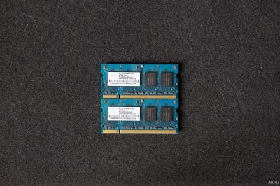 Лот: 17979358. Фото: 1. Две планки памяти Nanya PC2 DDR2... Оперативная память