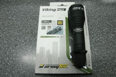 Лот: 19133705. Фото: 1. Тактический фонарь Armytek Viking... Фонарики