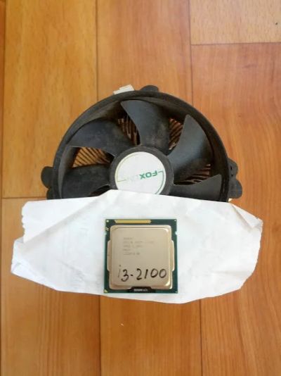 Лот: 4287568. Фото: 1. CPU Intel i3 2100 с кулером. Процессоры