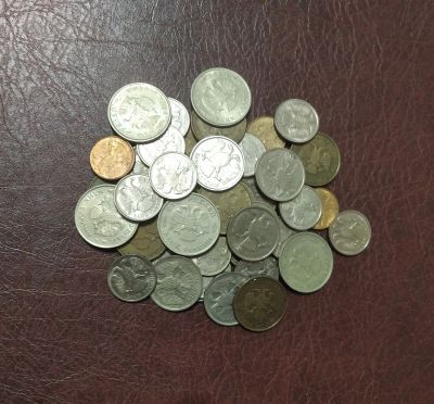 Лот: 19997482. Фото: 1. Лот 50 монет России разного номинала... Россия после 1991 года