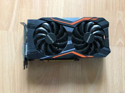 Лот: 17778725. Фото: 1. Видеокарта Gigabyte GeForce GTX... Видеокарты
