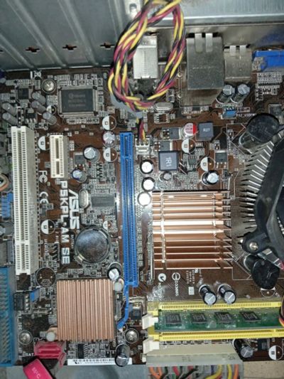 Лот: 19974690. Фото: 1. Компьютер Intel Celeron E3300... Компьютеры в сборе