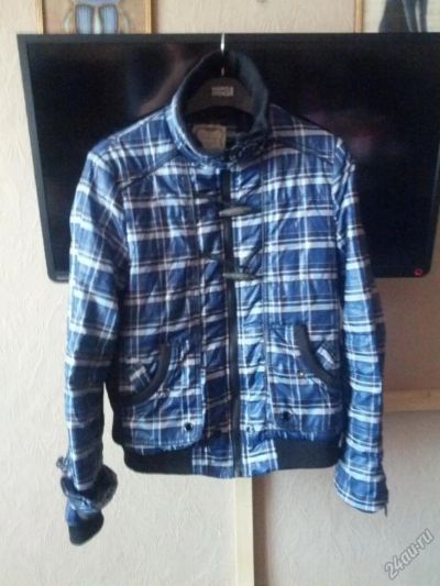 Лот: 5893474. Фото: 1. Куртка 48-50. Верхняя одежда