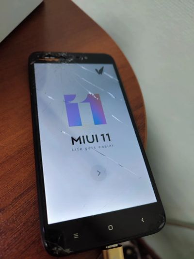Лот: 20067201. Фото: 1. Redmi 4x 3/32 Гб . Необходима... Смартфоны