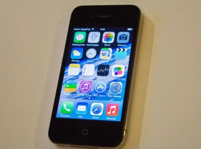 Лот: 7345374. Фото: 1. iPhone 4 на 8 гигабайт. Смартфоны