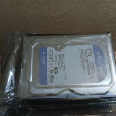 Лот: 23353906. Фото: 1. Жесткий WD 1TB. Жёсткие диски (HDD)