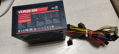 Лот: 21022697. Фото: 1. Блок питания 350 Вт/Aerocool/sata... Корпуса, блоки питания