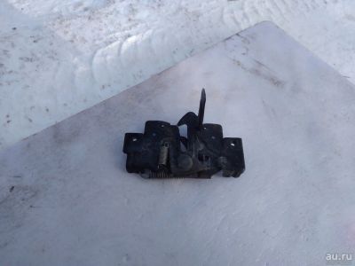 Лот: 13424428. Фото: 1. Замок капота Mazda Axella 2007... Механические блокираторы и противоугонные устройства