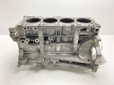 Лот: 22635279. Фото: 1. Блок цилиндров Mitsubishi Lancer... Двигатель и элементы двигателя