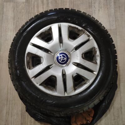 Лот: 14752449. Фото: 1. Комплект колес R15 с шинами Contyre... Шины на дисках