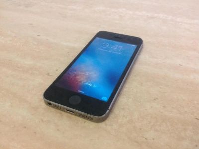 Лот: 7412679. Фото: 1. iPhone 5s 32Gb Space Gray. Смартфоны