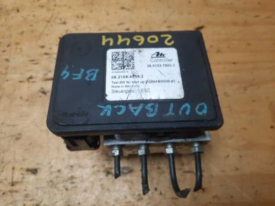 Лот: 18529431. Фото: 1. Блок abs Subaru Legacy BF4 EJ18... Тормозная система