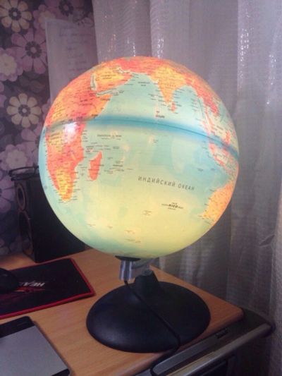 Лот: 8952255. Фото: 1. Глобус Земли рельефный, с подсветкой... Другое (учёба (школа, вуз))