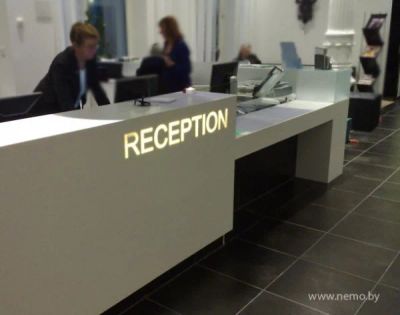 Лот: 3624500. Фото: 1. Reception .....Акриловый камень... Ресепшн, стойки администратора