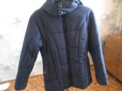 Лот: 4006477. Фото: 1. ELLE продам куртку женскую!. Верхняя одежда