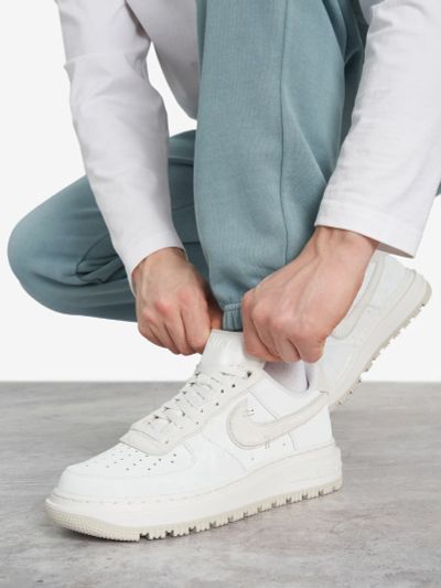 Лот: 25369880. Фото: 1. Кеды мужские Nike Nike Air Force... Кеды, кроссовки, слипоны