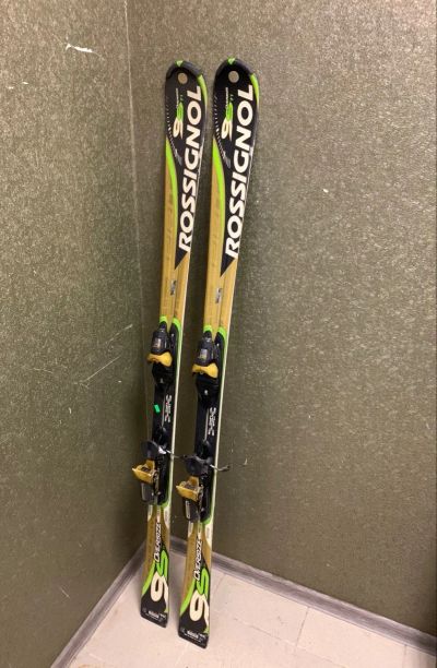 Лот: 14904002. Фото: 1. Лыжи Rossignol Oversize Vas 100... Лыжи