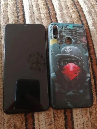 Лот: 16810947. Фото: 1. Honor 10lite. Смартфоны
