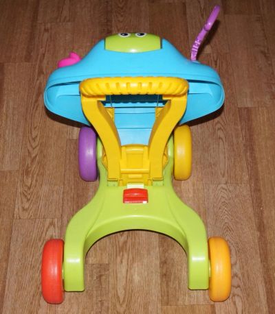 Лот: 6580965. Фото: 1. Ходунки. Ходунки-каталка Playskool. Ходунки, прыгунки, качели