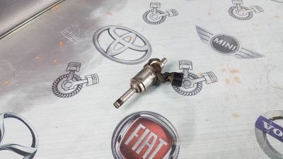 Лот: 23588713. Фото: 1. Форсунка Mitsubishi Eclipse Cross... Двигатель и элементы двигателя