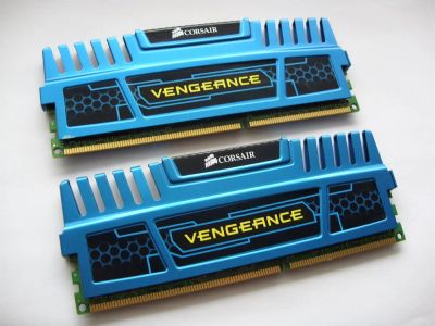Лот: 3892844. Фото: 1. Corsair Vengeance 4GB PC3-12800... Оперативная память