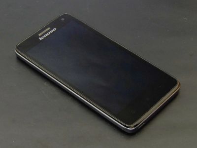 Лот: 8727101. Фото: 1. Смартфон Lenovo S660 1/8 GB (2... GPS-навигаторы