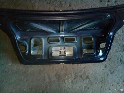 Лот: 10176679. Фото: 1. Крышка багажника BMW 320i. Кузов