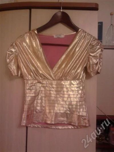 Лот: 625370. Фото: 1. кофточка золотая р.42-44. Блузы, рубашки, водолазки